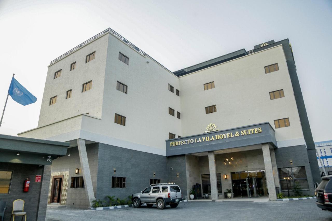Perfecto La Villa Hotel And Suites Lagos Exterior photo