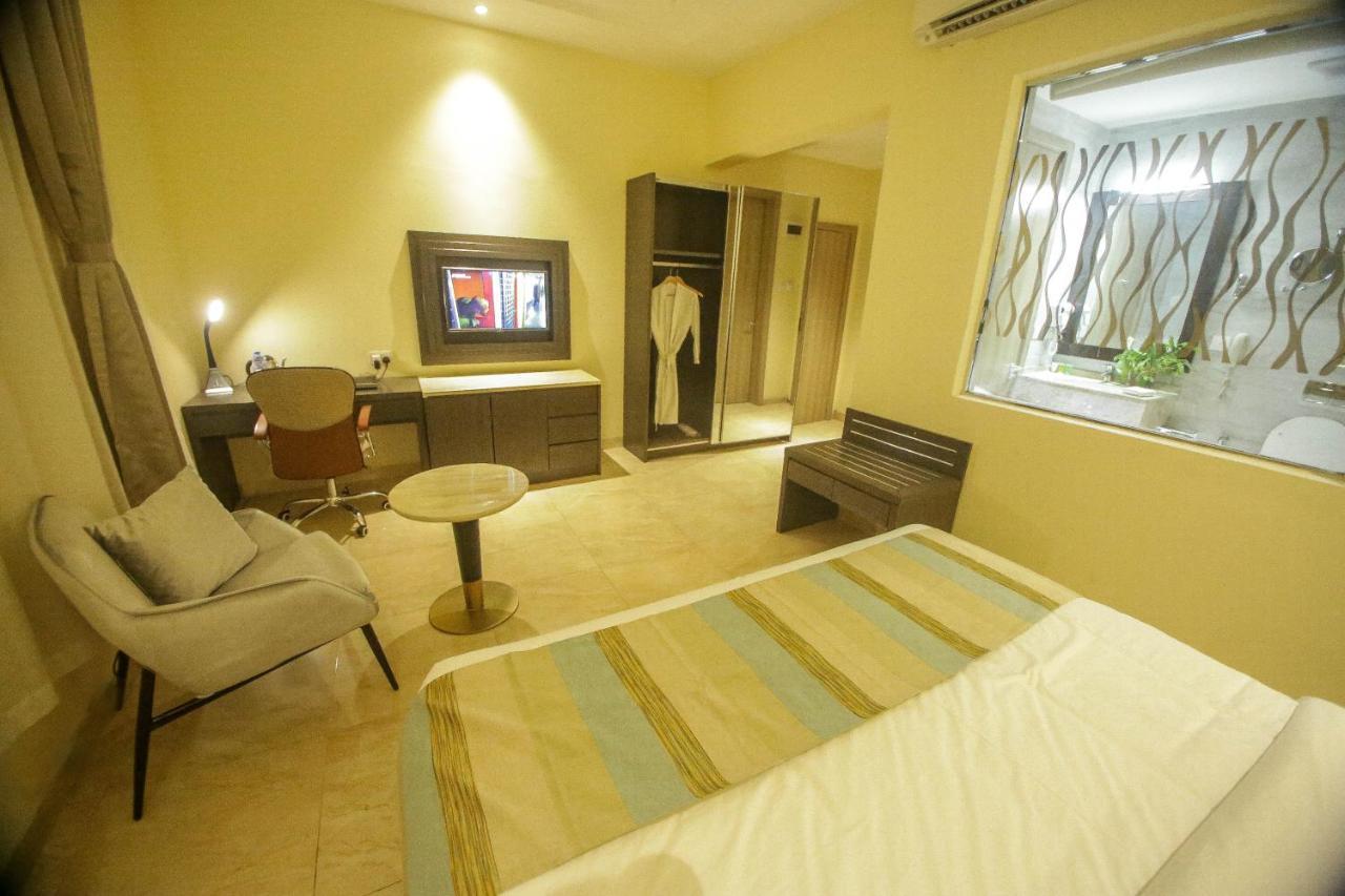 Perfecto La Villa Hotel And Suites Lagos Exterior photo